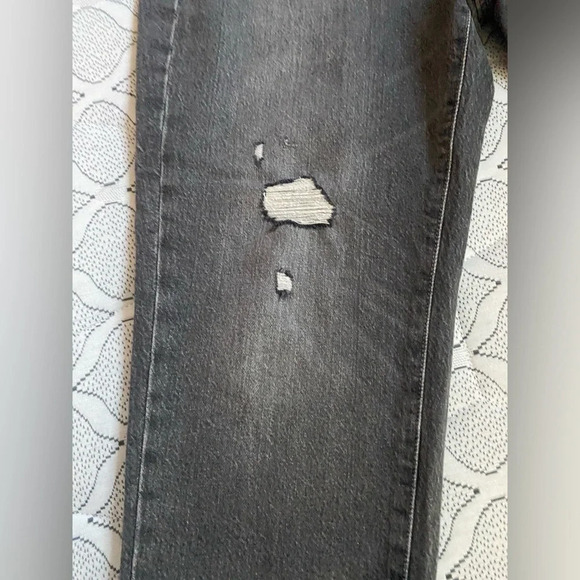 Dyndnm‎ Claudia High Rise Mom Gray Distressed Jeans 29 - Picture 3 of 7
